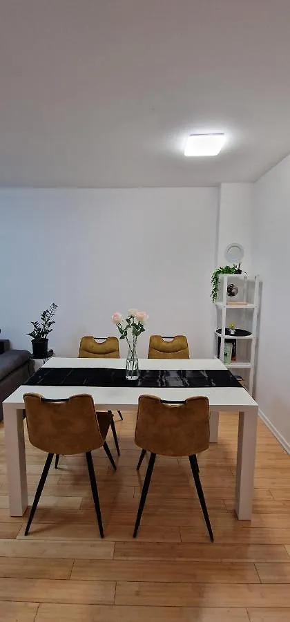 Tobys Place Pula Apartamento