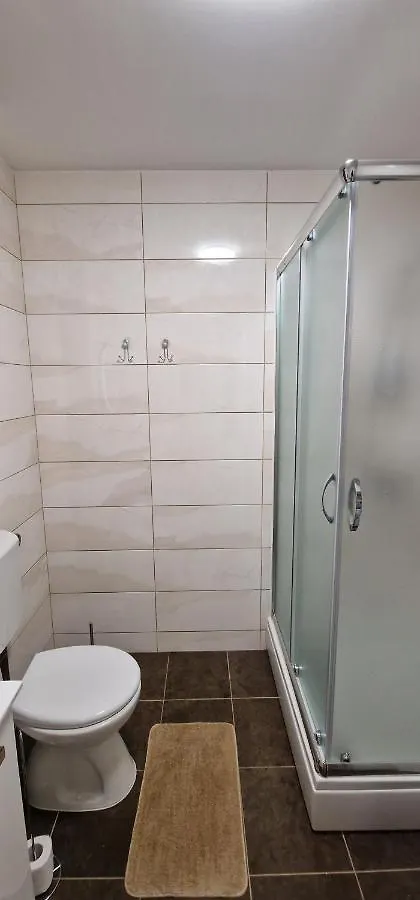 Tobys Place 풀라